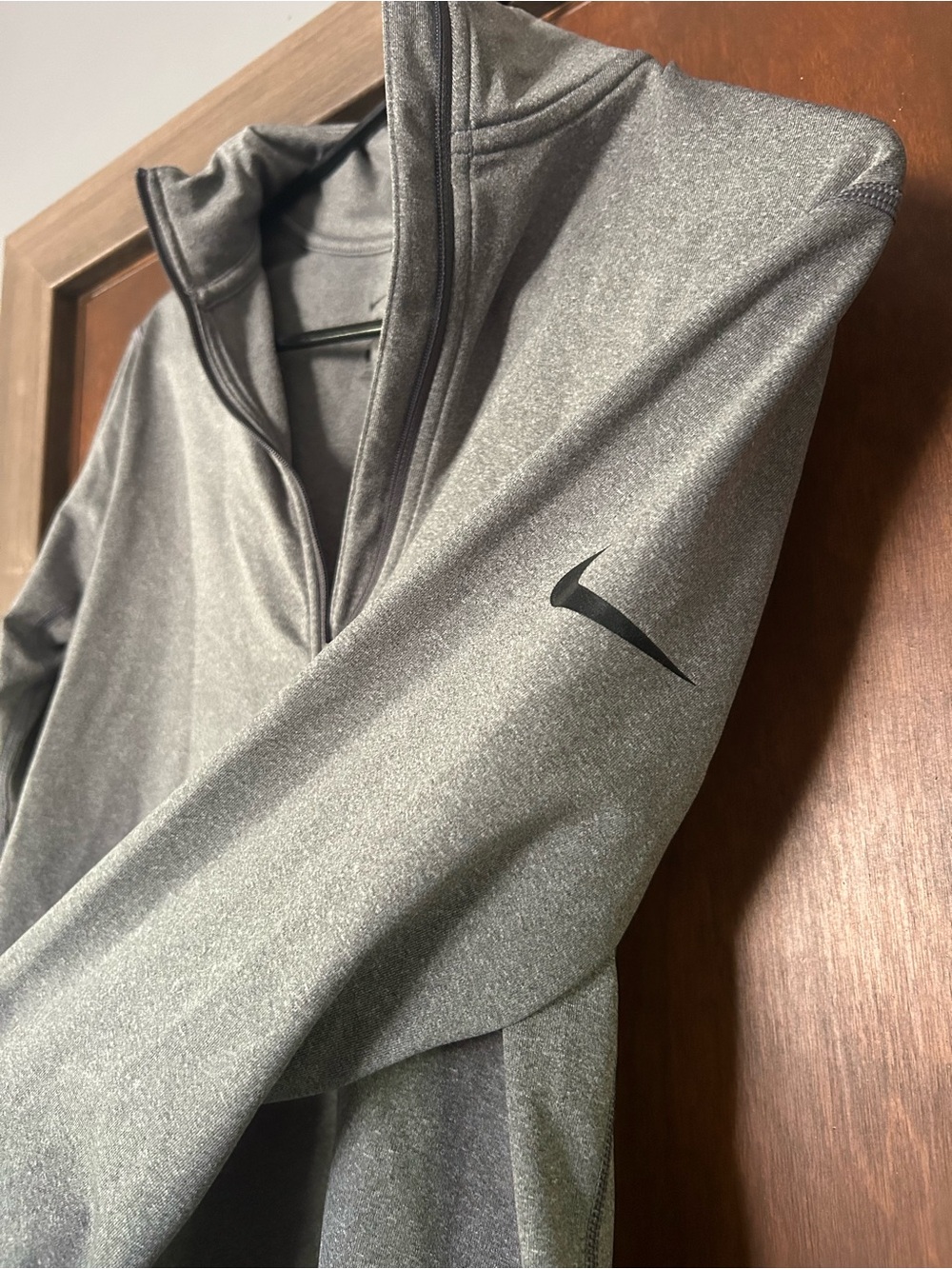 Nike Women’s Grey Half-Zip Dri-FIT Pullover size L - Picture 4 of 4